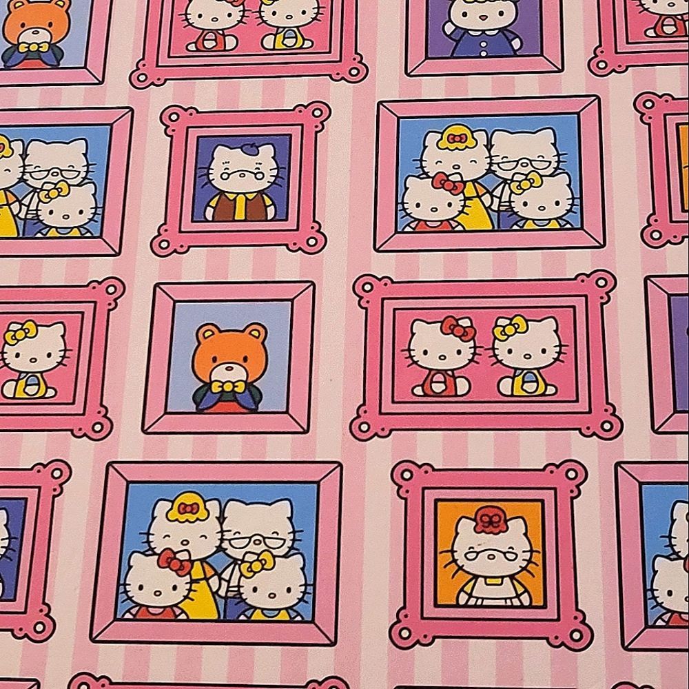💟Collectables💟Hello Kitty Figurine - Picture 2 of 2